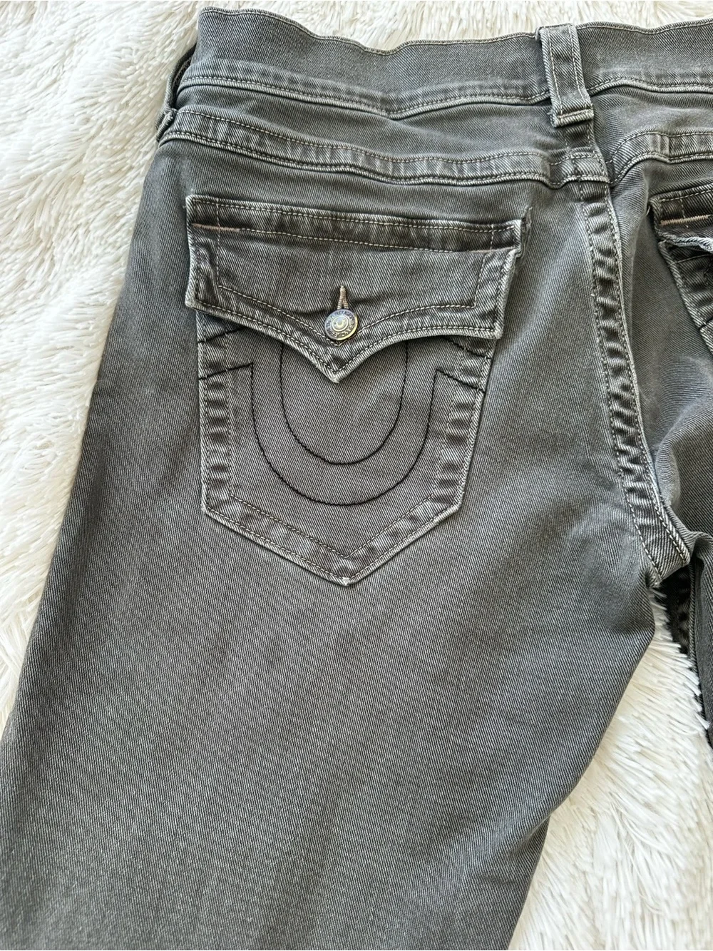 True Religion Billy Relaxed Bootcut Jeans Gray Wash Size 34